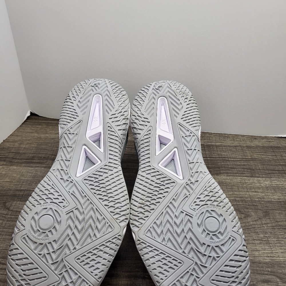 ASICS Gel Tactic Black White Volleyball Shoes Women's Size 10.5 1072A070 - Picture 7 of 10